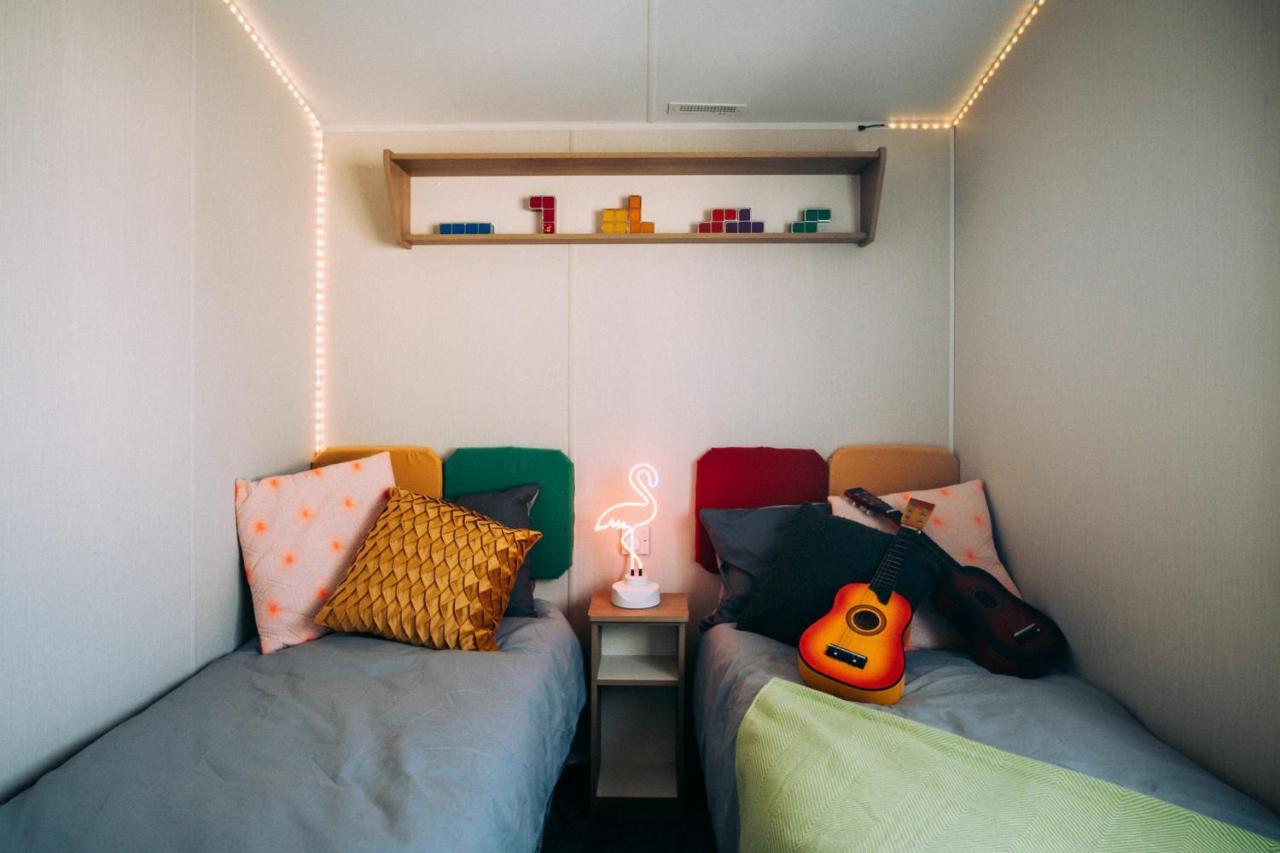 Vale Lodge - A Family-Friendly, Elegant And Spacious Static Caravan Manston  Kültér fotó